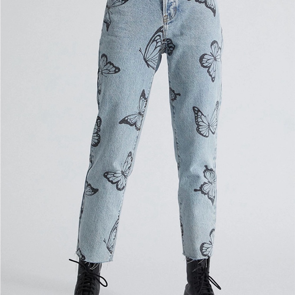 PacSun Butterfly Corduroy & Pacsun Eco Butterfly High Waisted Straight Leg Jeans